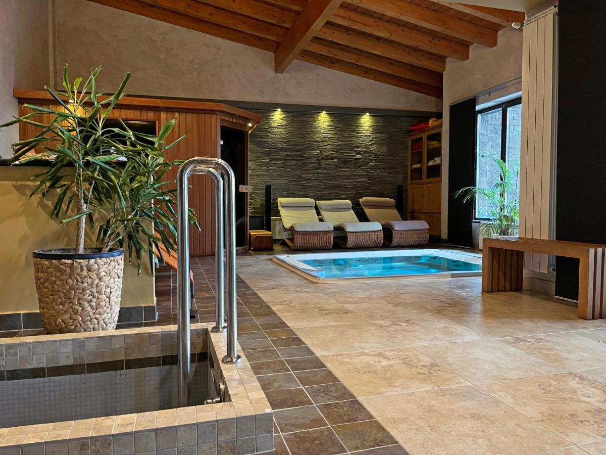 Bazalt Wellness Villa Harghita-Băi Eksteriør billede
