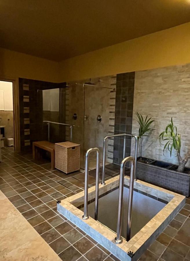 Bazalt Wellness Villa Harghita-Băi Eksteriør billede